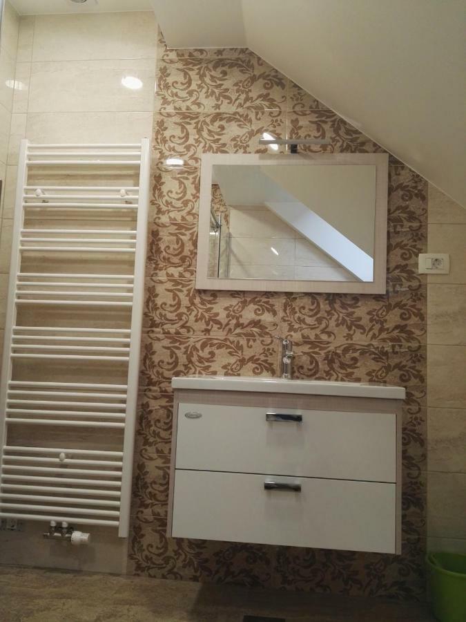 Apartmaji Zupan Богиньська Бела Екстер'єр фото
